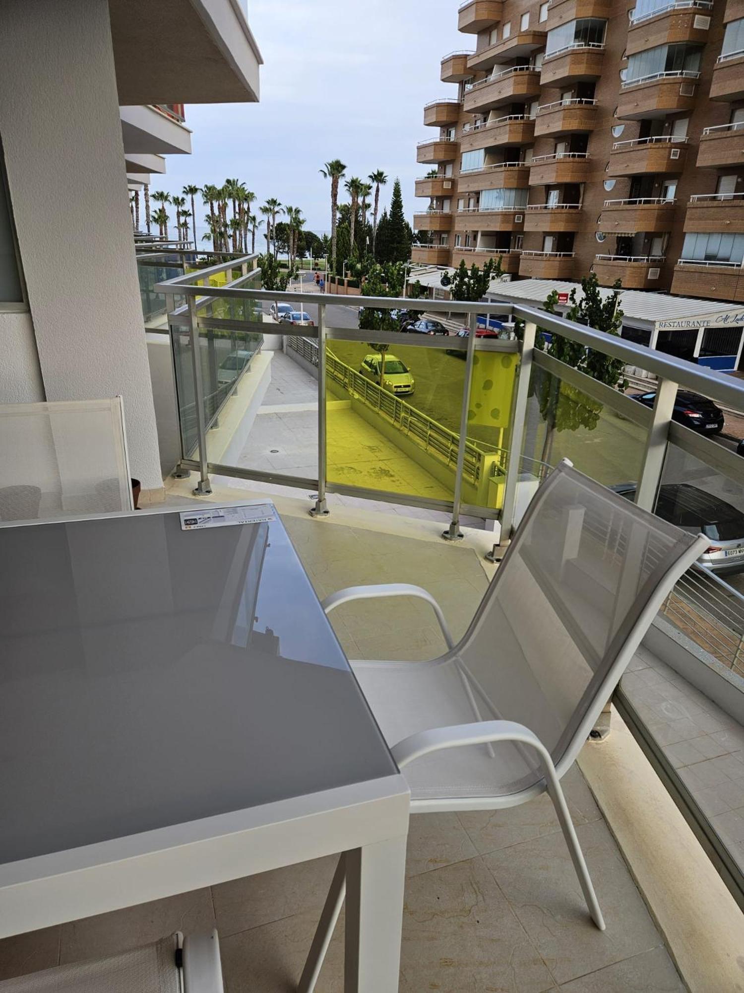 Mondrian Magic World - Sea View First Line Of The Beach Oropesa del Mar Exterior photo